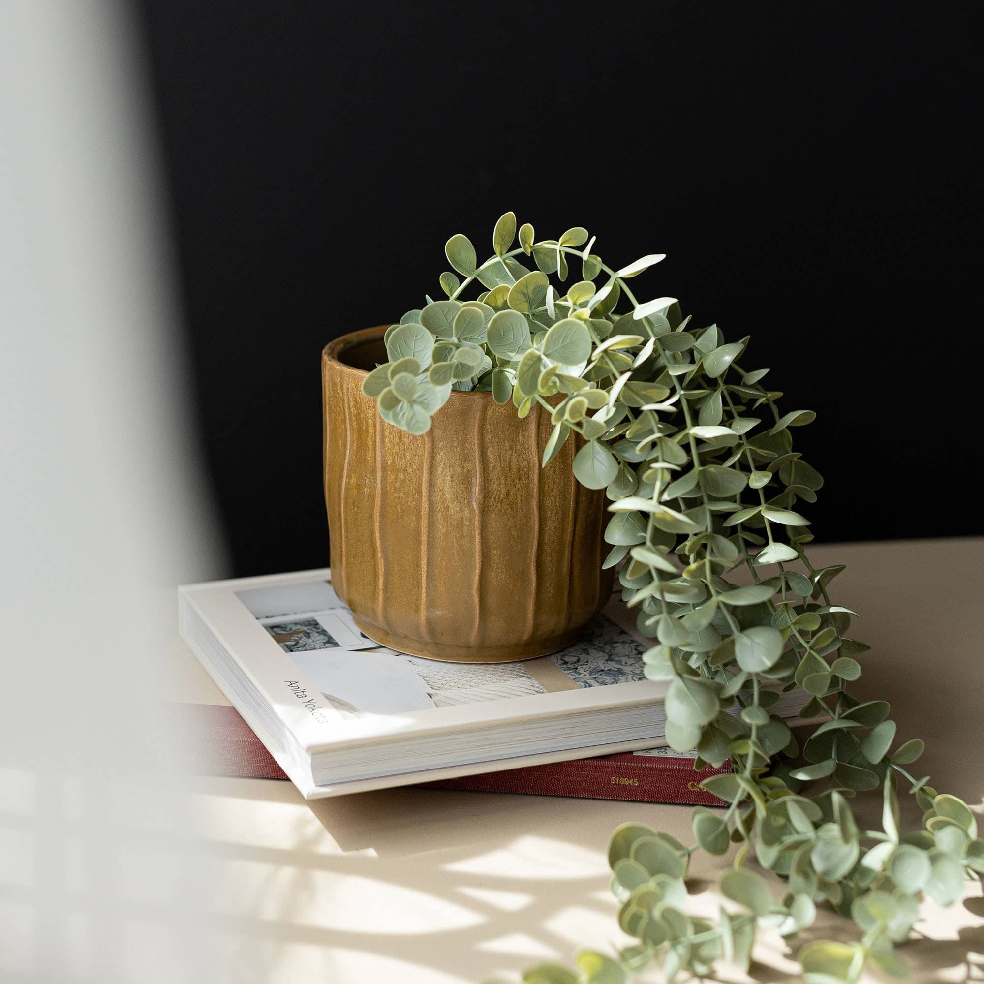 Rowena Large Wavy Ribbed Ceramic Planter Pot Brown
